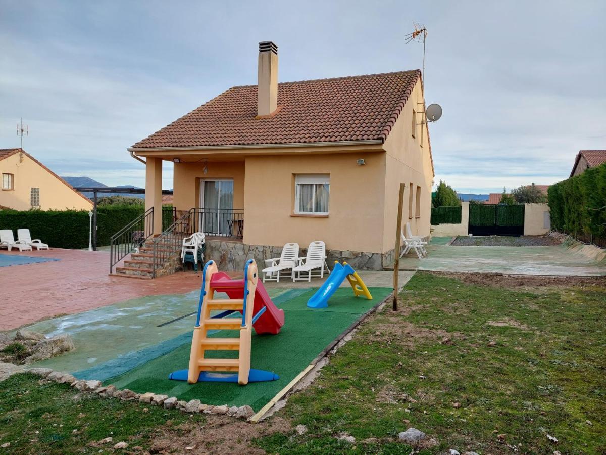 Disfrutar Y Relajarse En El Robledal Villa Zarzuela del Monte Exterior photo