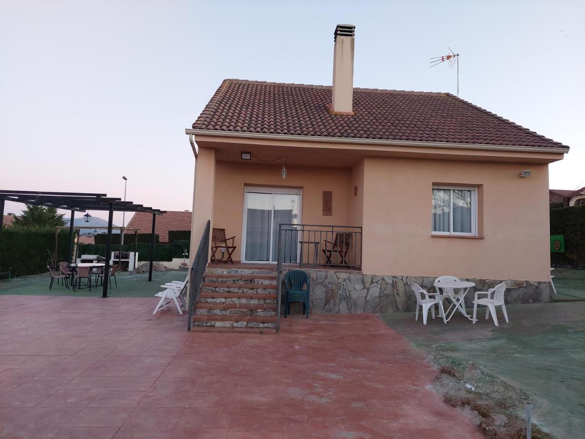 Disfrutar Y Relajarse En El Robledal Villa Zarzuela del Monte Exterior photo