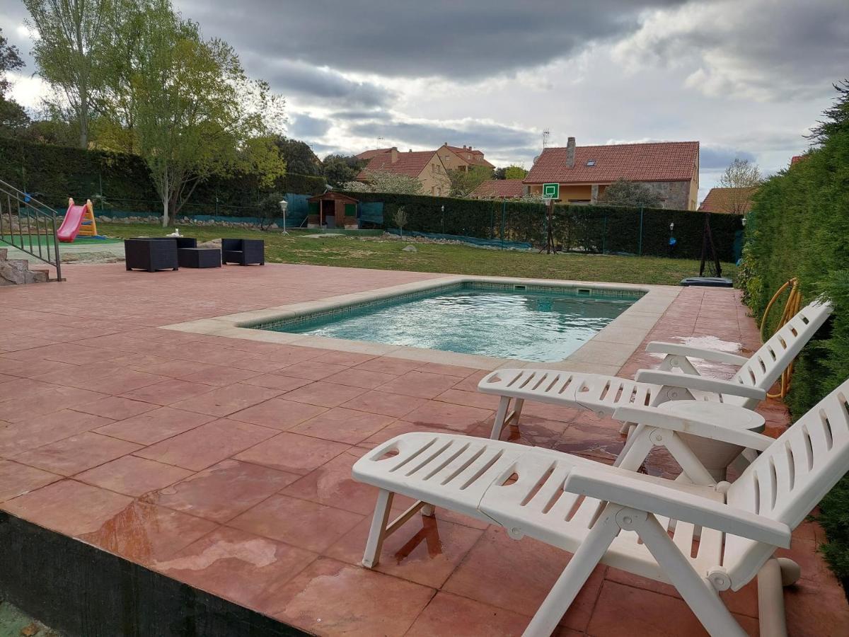 Disfrutar Y Relajarse En El Robledal Villa Zarzuela del Monte Exterior photo