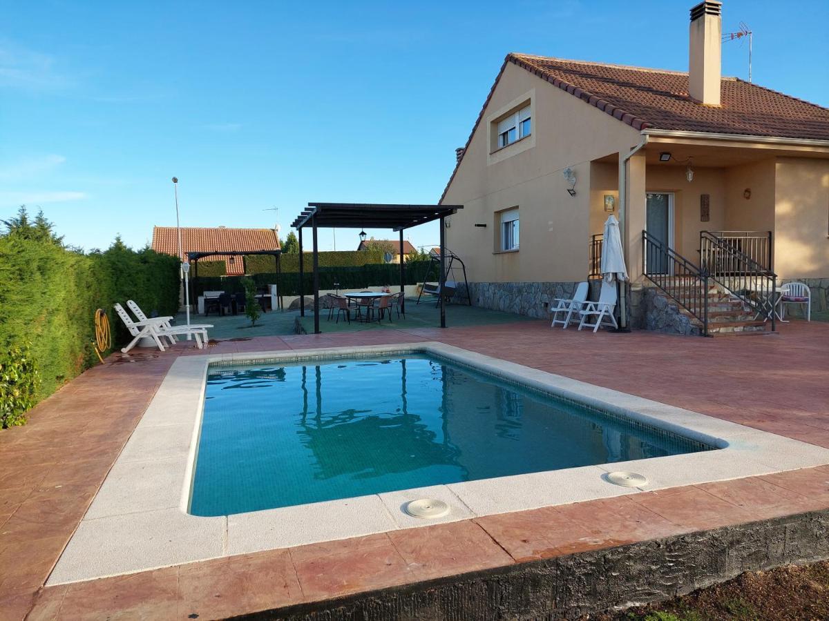 Disfrutar Y Relajarse En El Robledal Villa Zarzuela del Monte Exterior photo